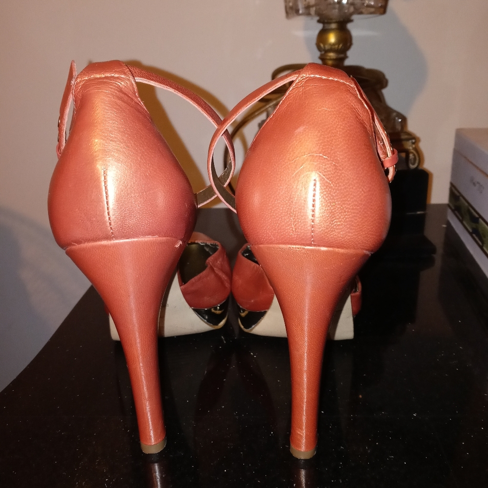 Ladies heels 8 apricot color